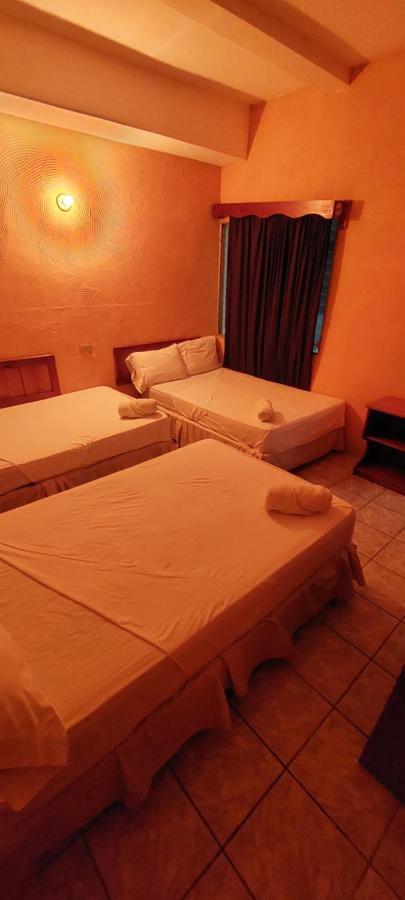 Natz Hotel Flores Ngoại thất bức ảnh